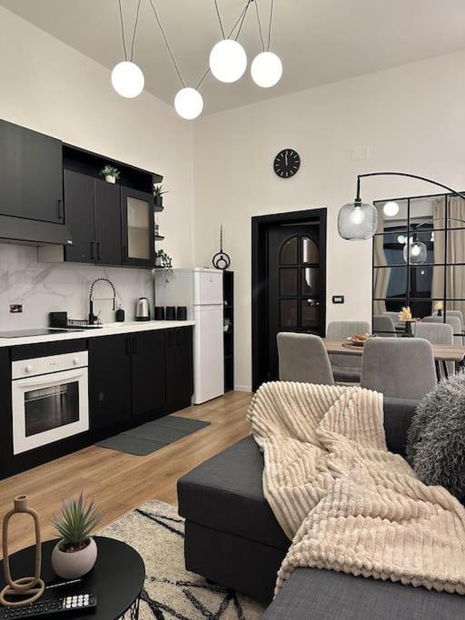 Appartamento La Casa Di Marlu - Gorgeous Flat In Catania Centre Esterno foto