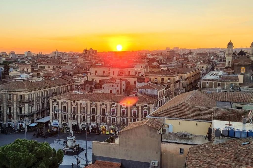 Appartamento La Casa Di Marlu - Gorgeous Flat In Catania Centre Esterno foto